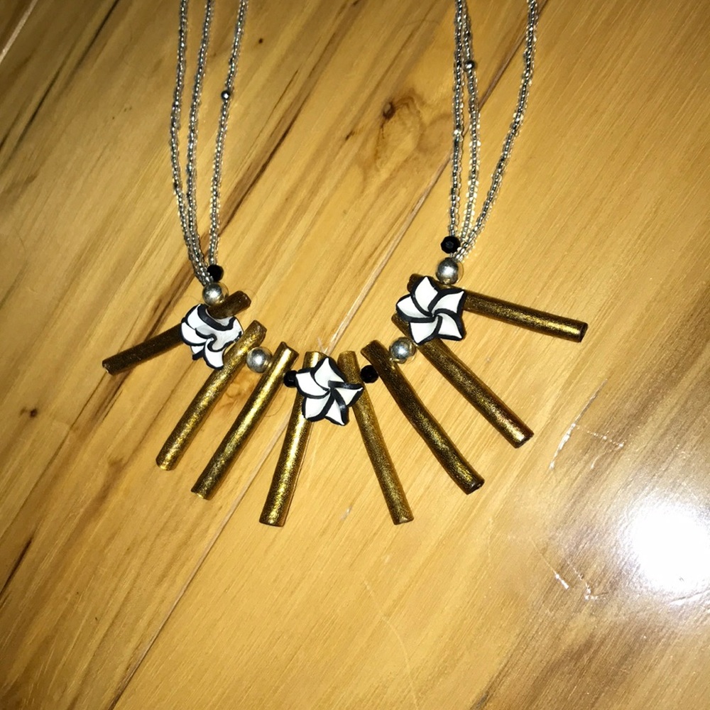 Necklace - Picture 2 of 2